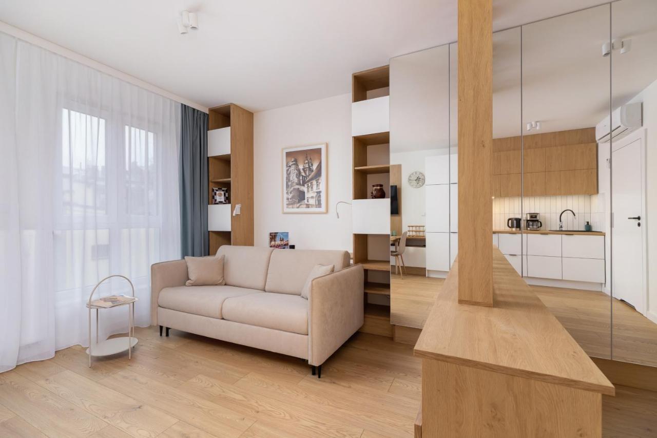 City Studio With Ac Czarnowiejska By Renters Krasków Eksteriør bilde